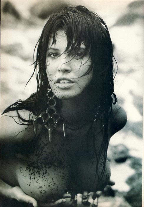 Βάνα Μπάρμπα: Γυμνή στο Playboy το 1989.