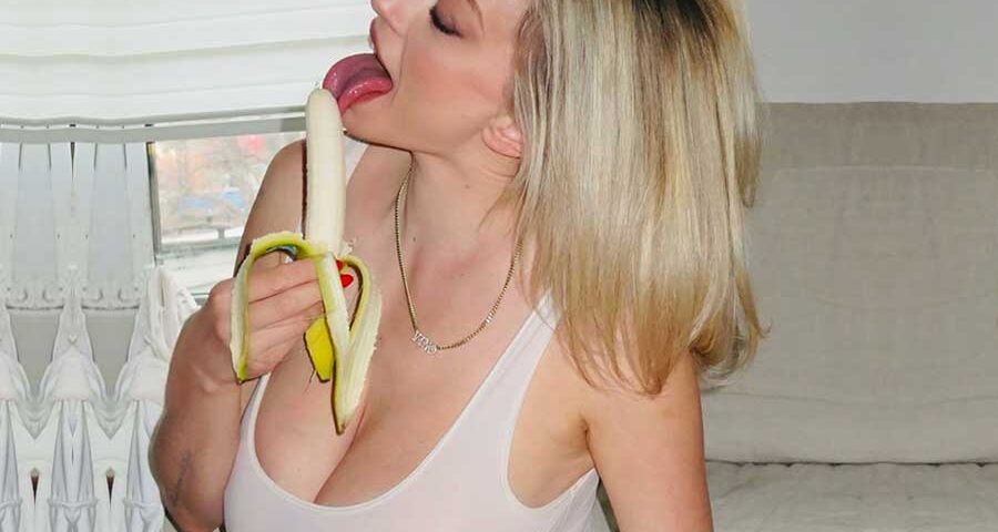 Τα δείχνουν όλα οι διάσημες και η Kendall Jenner