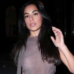 Gizem Emre: Τα βυζιά της και τις ρώγες της.