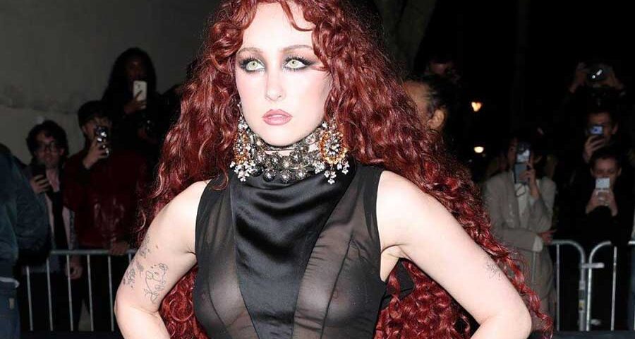 Chappell Roan: σκόρπισε στην ατμόσφαιρα το scent of a woman.