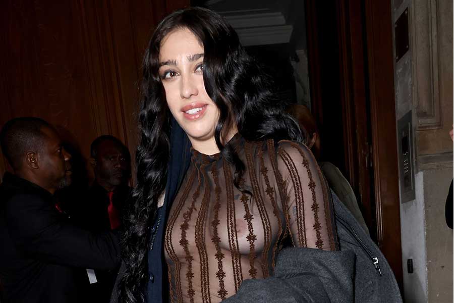 Lourdes: κερδίζει τη δική της θέση στο διεθνές jet set.