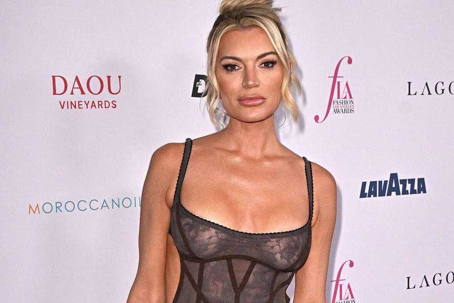 Lindsay Hubbard: Ξέρεις τι γίνεται στο mega carpet;