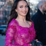 Maddie Ziegler: Το baby look και οι ρώγες του.