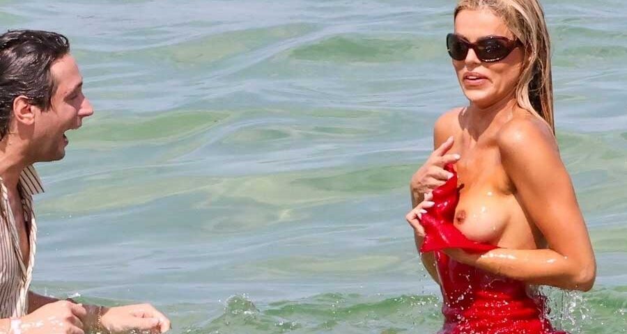 Brooks Nader: look so simple το βυζί μου!
