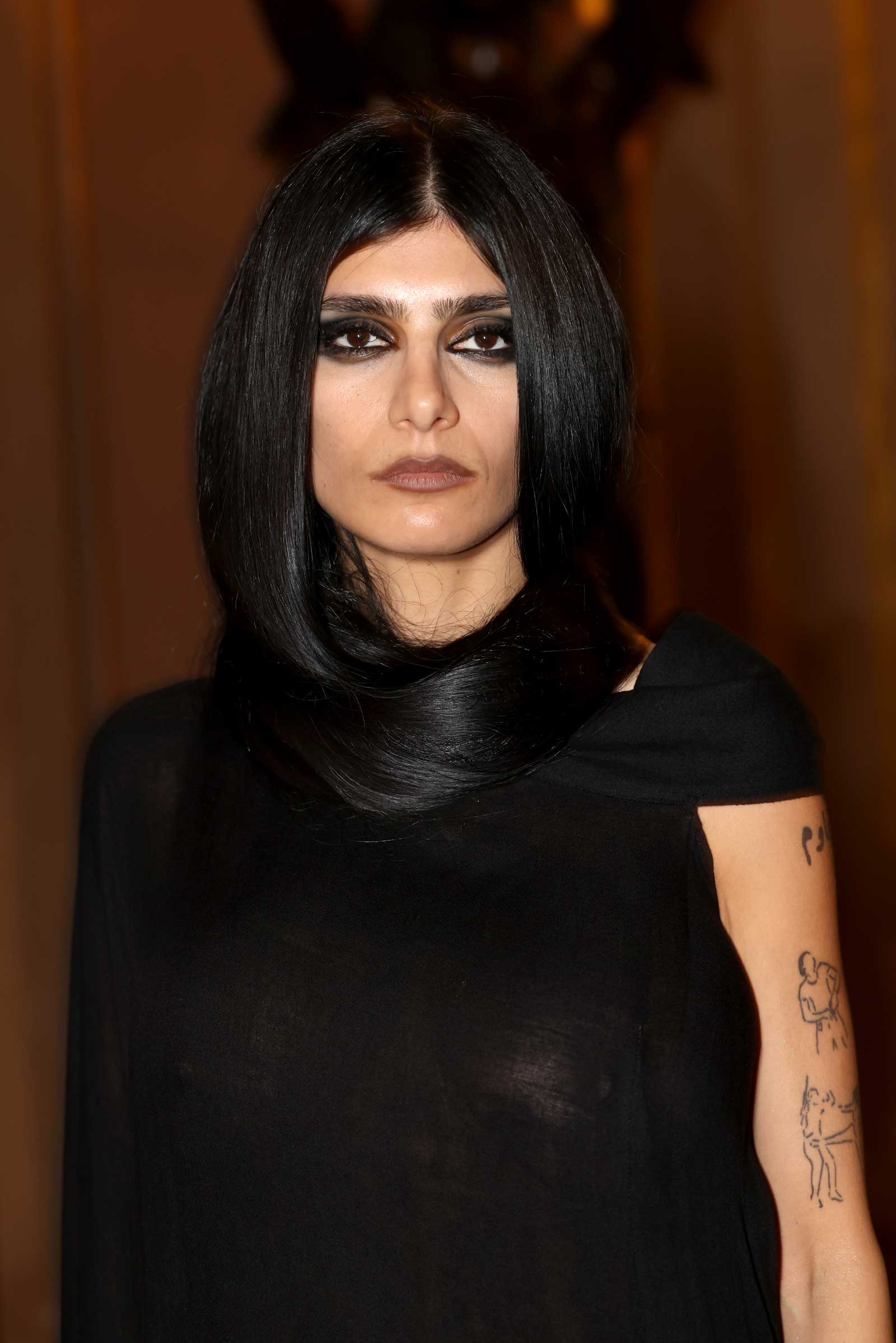 Mia Khalifa: Βυζιά από ένα αστείο κορίτσι.