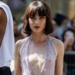 Alice Pagani: φόρεσε ένα διάφανο φόρεμα one piece.