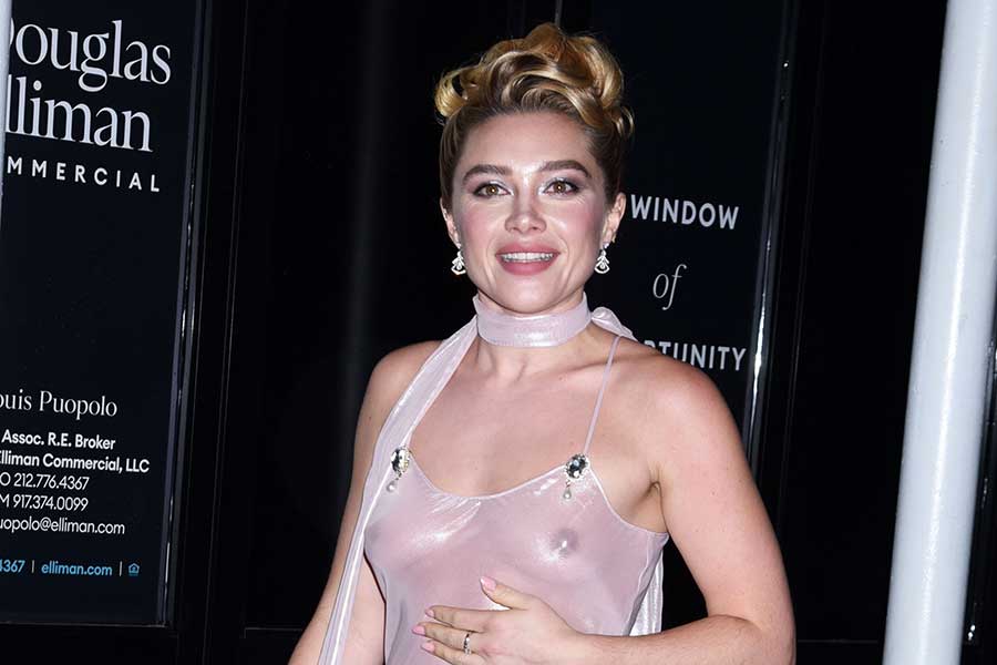 Ετσι τα είδαμε όλα πάλι, τα βυζιά και τα Florence Pugh legs.